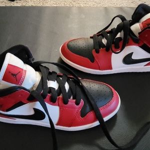Air Jordan 1 shoes